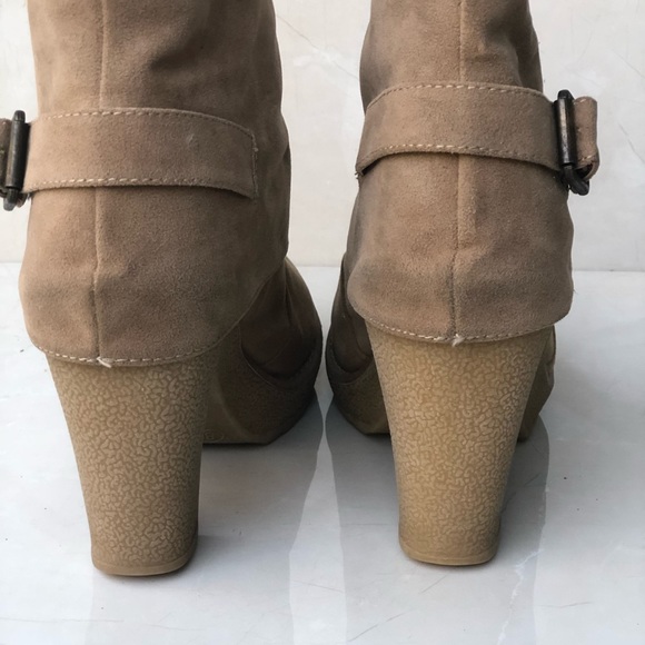 Boots Suede  F24 Size 8 - Picture 4 of 5